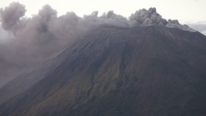 Ostrzeżenie przed eksplozją gazów i pyłów. Wulkan zwiększył aktywność