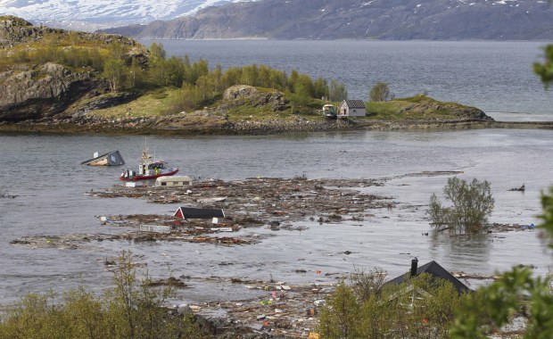 Osunięcie ziemi w Norwegii. Morze pochłonęło osiem domów 