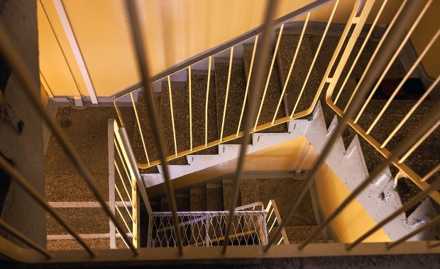 Oświęcim: Ciała dwóch kobiet i truchło kota. Na klatce czuć było fetor