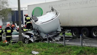 Oświęcim: Zderzenie osobówki z ciężarówką