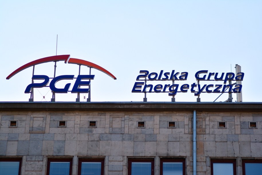 Oszuści podszywają się pod PGE /Shutterstock