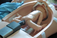 Oto najnowocześniejszy w Polsce symulator porodu