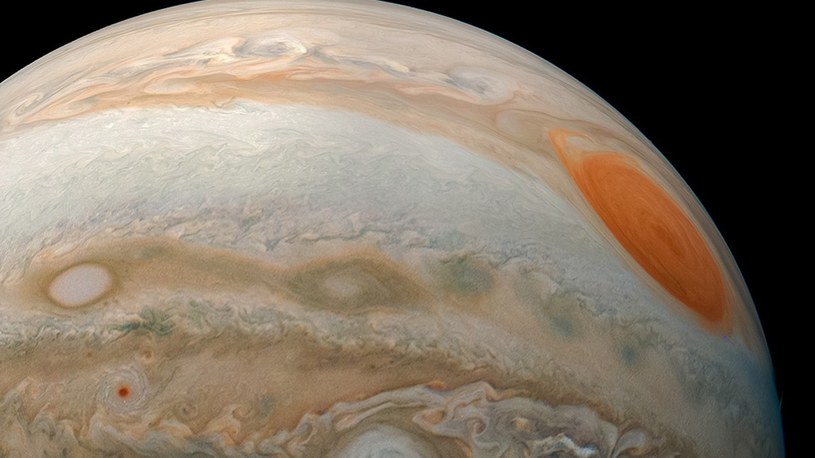Oto najnowszy i najbardziej spektakularny obraz Jowisza wykonany przez sondę Juno /Geekweek