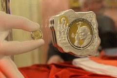 Oto największa moneta z wizerunkiem Jana Pawła II