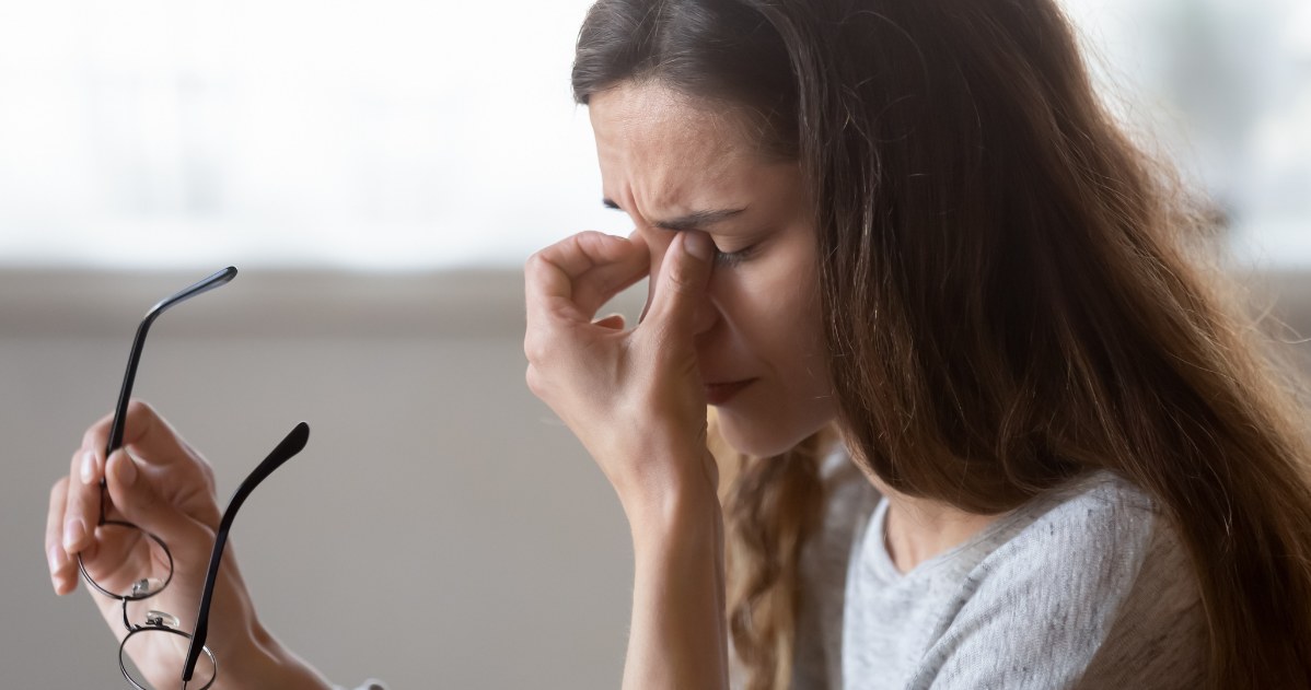 Oto nawyki dobre dla wzroku. Znacznie ułatwią oczom pracę /123RF/PICSEL