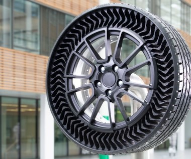 This is the tire of the future - it doesn't need air