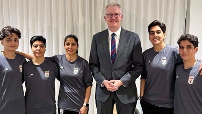 Otrzymały azyl w Australii. Irański reżim zapewnia, że "mogą bezpiecznie wrócić"