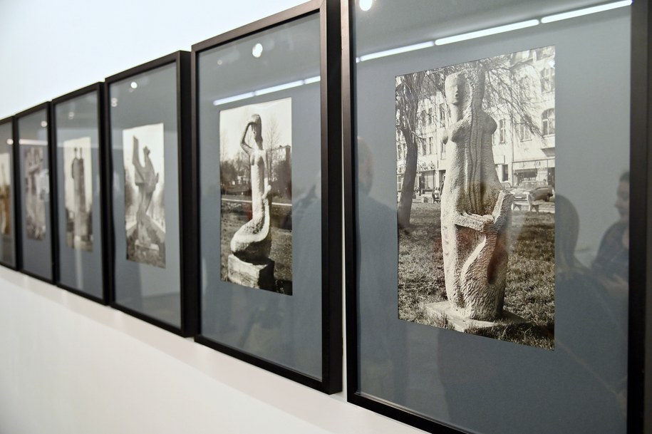 Otwarcie nowej wystawy w Muzeum Narodowym w Szczecinie – Muzeum Sztuki Współczesnej „Portret córki – portret mamy” /Marcin Bielecki /PAP