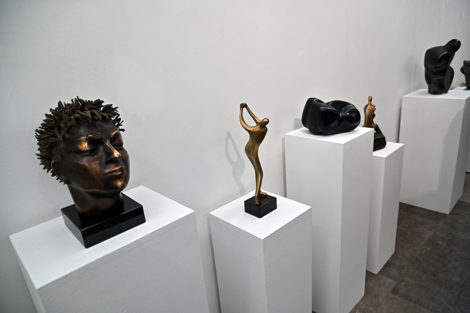 Otwarcie nowej wystawy w Muzeum Narodowym w Szczecinie – Muzeum Sztuki Współczesnej „Portret córki – portret mamy” /Marcin Bielecki /PAP