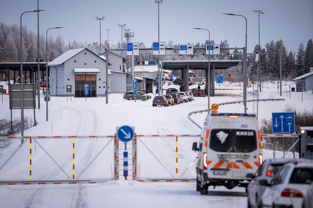 Otwarte przejścia graniczne są dla Rosji dowodem na słabość sąsiada /JANNE KURONEN /PAP/EPA