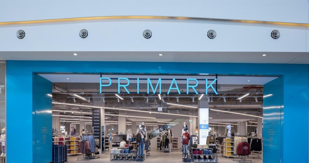 Otwarto pierwszy sklep w Łodzi. Salon uruchomiono w łodzkiej Manufakturze, największej w mieście galerii handlowej /Primark/materiały prasowe /