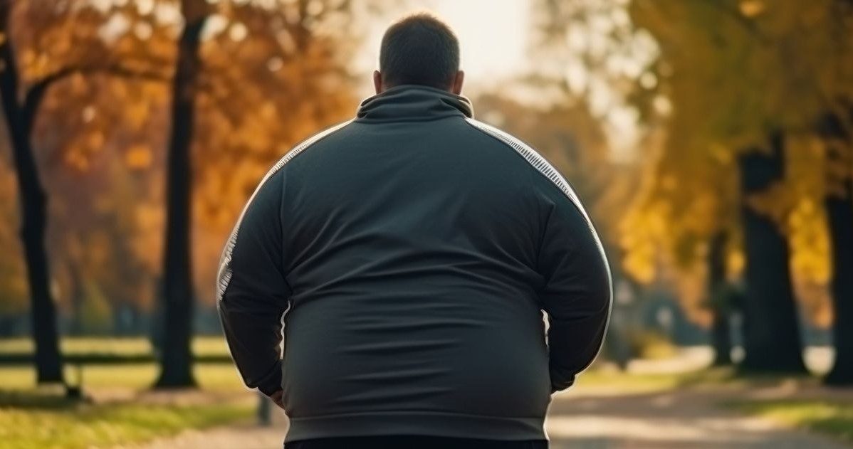 Otyłość brzuszna zwiększa ryzyko występowania cukrzycy typu 2. oraz chorób serca /123RF/PICSEL