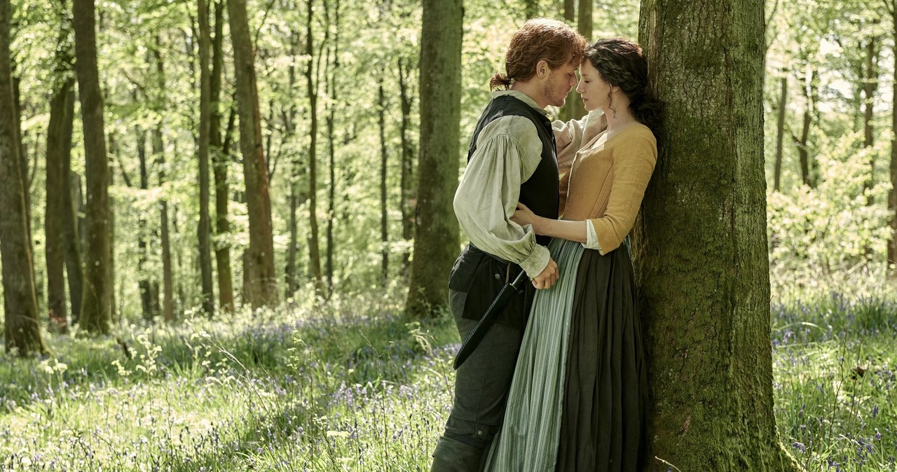 "Outlander": Jaime (Sam Heughan), Claire (Caitriona Balfe) /Album Online /East News