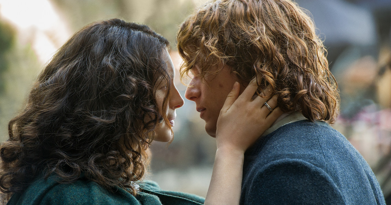 "Outlander" /AXN