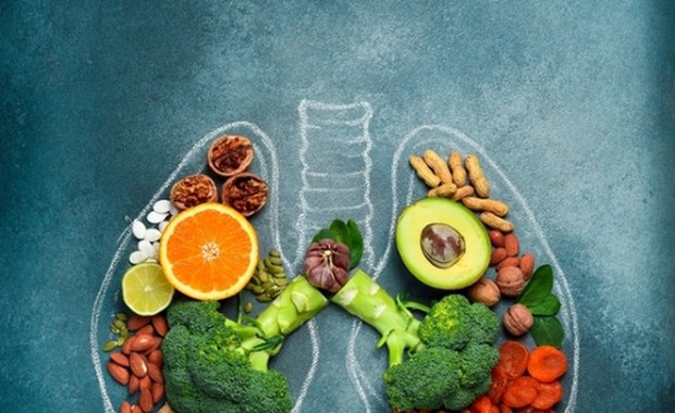 Owoce chronią płuca przed zanieczyszczeniem powietrza? Zaskakujące wyniki badań