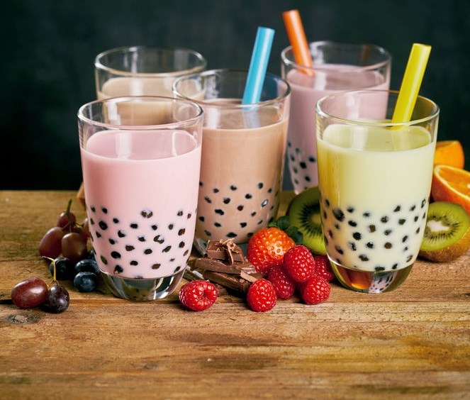 Owocowe bubble tea /&copy;123RF/PICSEL