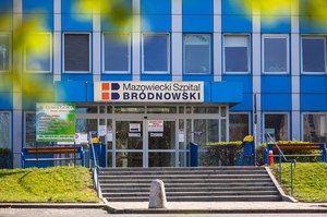 Pacjent wypadł z okna warszawskiego szpitala. Sprawą zajmuje się prokuratura