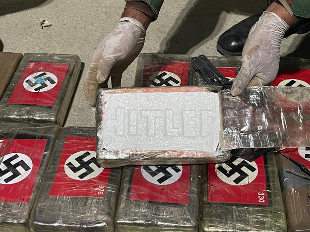 Paczki z kokainą i swastyką /foto: National Police of Peru /PAP/EPA