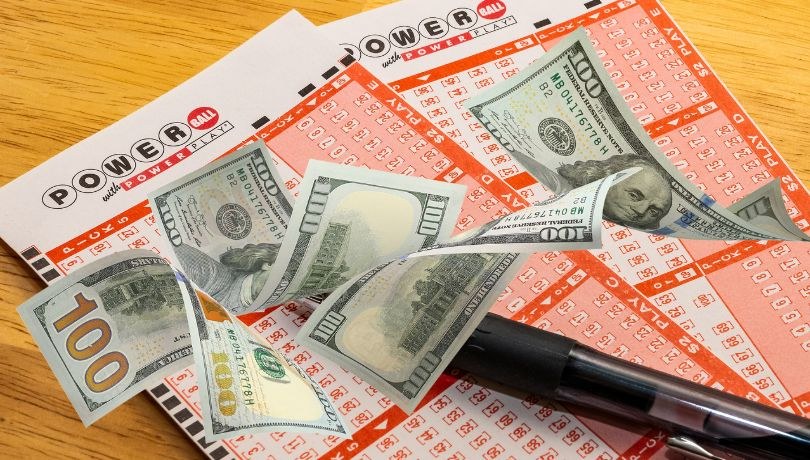 Ponad miliard dolarów. Oszałamiająca wygrana w loterii Powerball