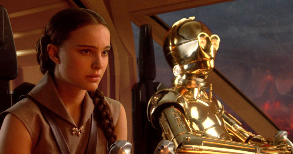 Padmé Amidala i C-3PO /materiały prasowe