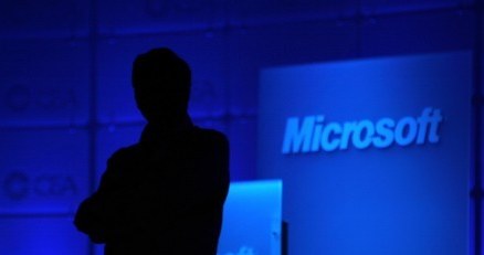 Page dowodzi, że postępowanie KE przeciwko firmie Microsoft jest... "głupie" /AFP