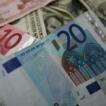 Pakiet pomocowy może wpłynąć na koszt obsługi polskiego długu
