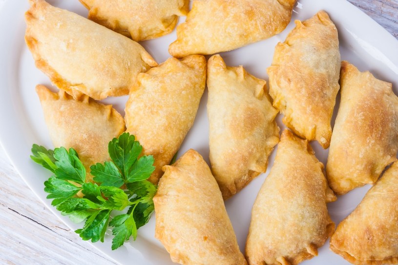 Pakowańce z farszem /123RF/PICSEL