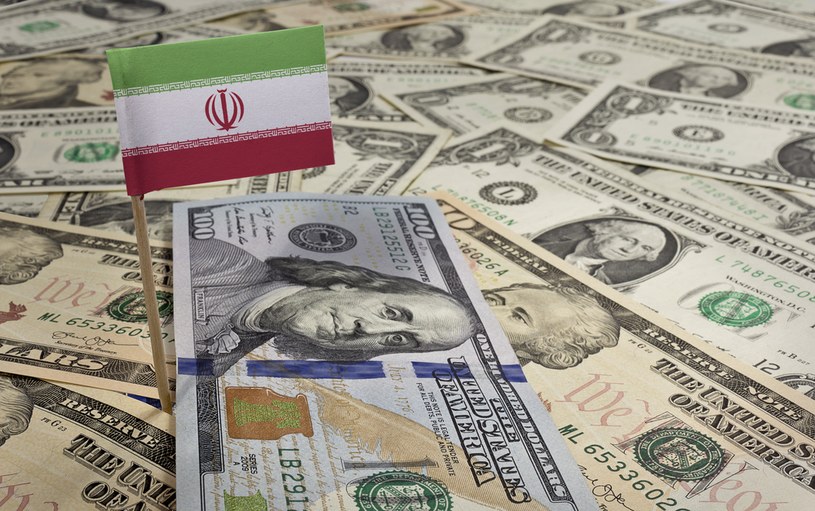 Pakt USA-Iran oznaczałby powrót irańskiej ropy /123RF/PICSEL