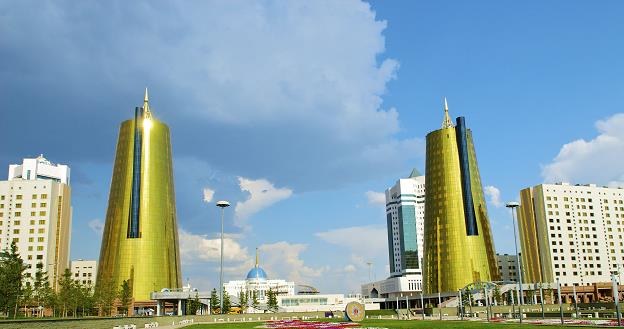 Pałac prezydencki w stolicy Kazachstanu - Astanie /&copy;123RF/PICSEL
