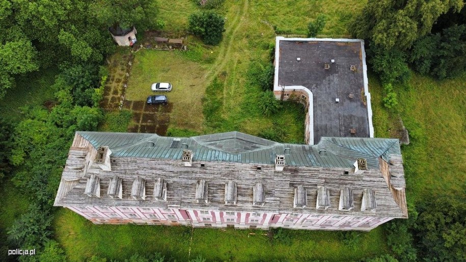 Pałac Sapiehów w Wieleniu /Wielkopolska policja /Policja