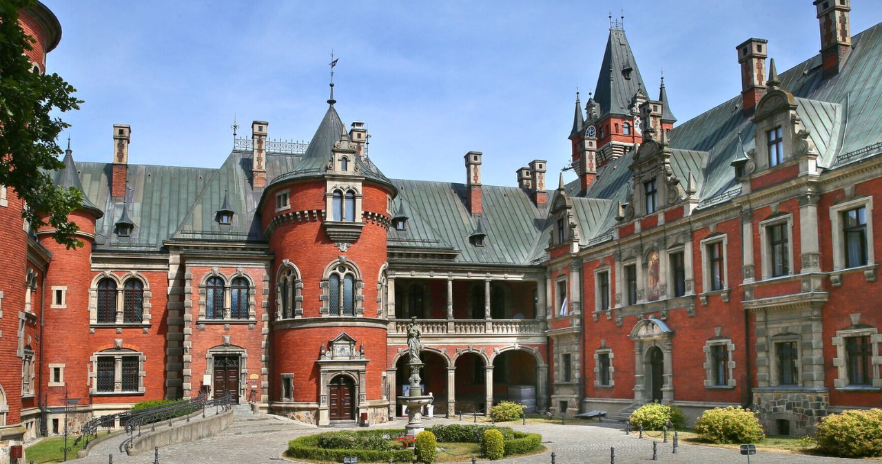 Pałac w Pławniowicach /MONKPRESS/East News /East News