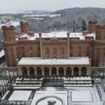 Pałac zamożnej księżniczki zachwyca wielkością. Ma ponad 300 schodów