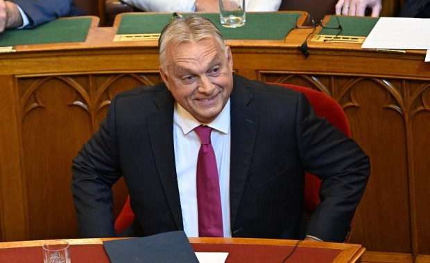 Pałace, bunkry i prywatne zoo. Oto jak wygląda imperium premiera Węgier