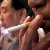 Palenie to kosztowny nałóg. Może warto z niego zrezygnować? /AFP
