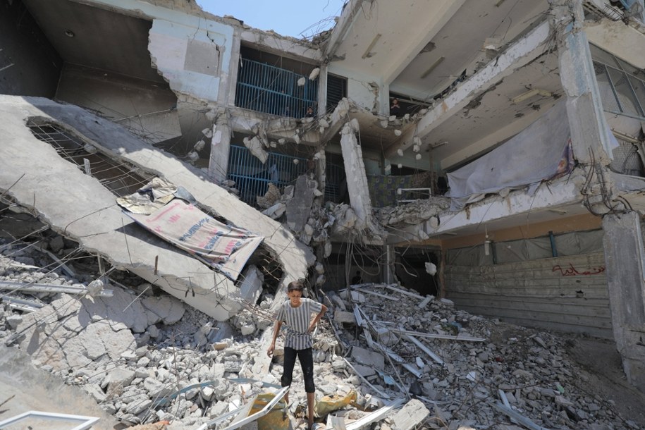 Palestyńczycy zostali zmuszeni do opuszczenia swoich domów /AA/ABACA /PAP