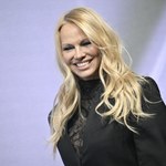 Pamela Anderson pokazała intymne fotki z domu. Fani szaleją w komentarzach