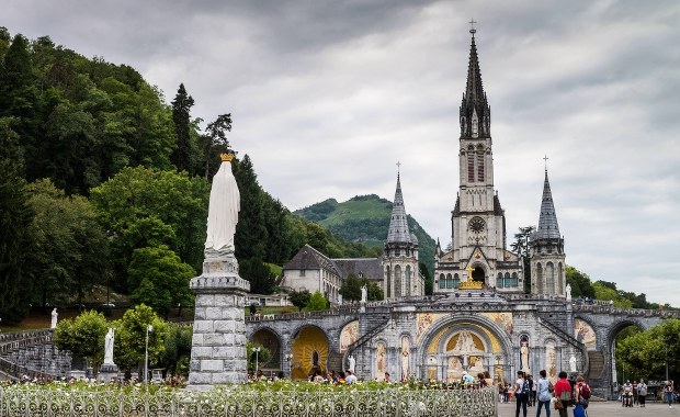 Pamiątki z Lourdes mogą stać się luksusem