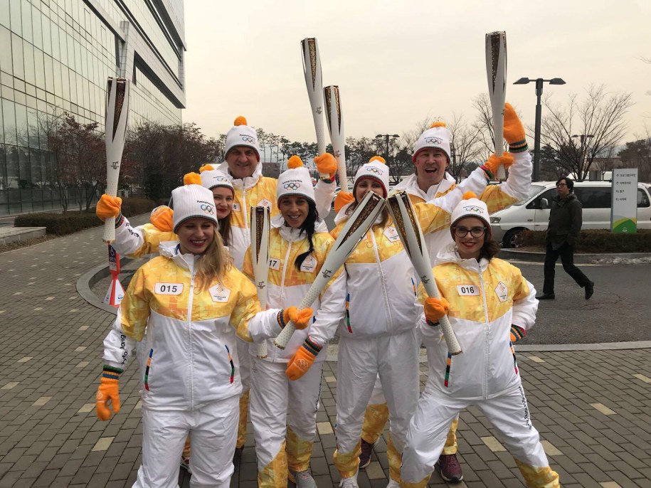 Pamiątkowe zdjęcie polskich uczestników biegu /Projekt Egoistka by Skalska /