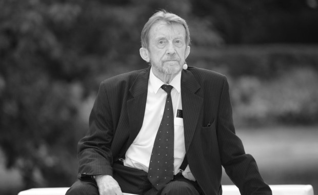 Pamiętamy go z wielu ról. Edward Linde-Lubaszenko nie żyje