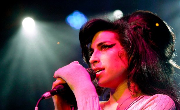 Pamiętamy ten głos. 10 lat od śmierci Amy Winehouse