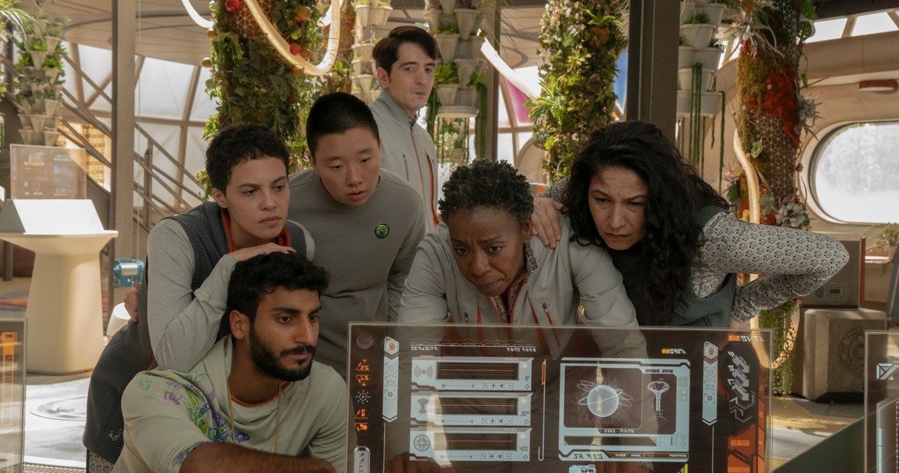 "Pamiętniki Mordobta": Akshay Khanna, Tattiawna Jones, Sabrina Wu, David Dastmalchian, Noma Dumezweni, Tamara Podemski /Apple TV+ /materiały prasowe