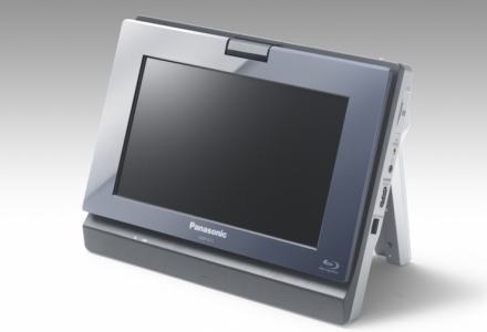 Panasonic DMP-B15 - solidny przenośny odtwarzacz Blu-ray. Obecny koszt: ponad 2 tys. zł /materiały prasowe