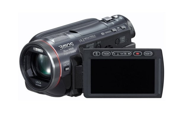 Panasonic HDC-HS700 - bardzo dobra kamerka HD. Tylko cena, około 5 tys., nie rozpieszcza /materiały prasowe