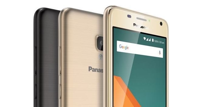 Panasonic P9 reprezentuje najniższą półkę cenową /materiały prasowe