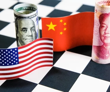 Pandemia zadała potężny cios USA, Chiny ledwo drasnęła