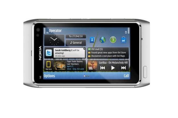 Panele w Symbian^3 sprawdzają się dobrze, ale czasami aplikacja nie uruchomi się po 1 wciśnięciu /materiały prasowe