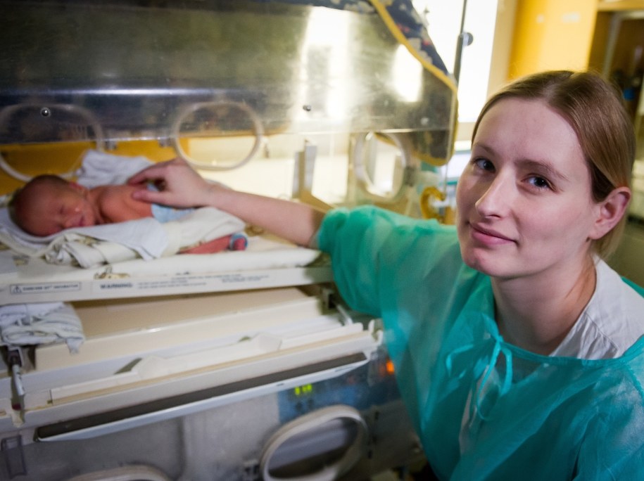 Pani Anna z synkiem /PAP/Grzegorz Michałowski /PAP