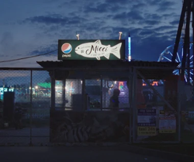 Pani Miecia jest wymarzoną bohaterką filmu. Trafia do serc. Świetny debiut Igi Lis