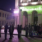 Panika na Krymie. Mieszkańcy "atakują" banki