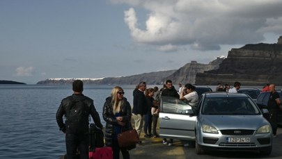 Panika na Santorini, turyści opuszczają wyspę. Już kilkaset wstrząsów